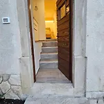 Sabi2 Διαμέρισμα